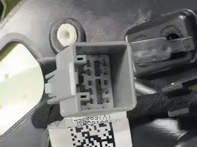 Автозапчастина б/у оббірка передніх дверей ліва для jeep cherokee (kl) ebt посилання на oem iam 68141925ab  