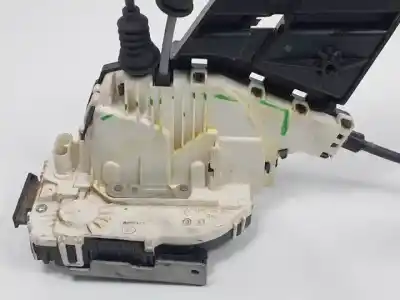 Автозапчастина б/у замок передній праві двері для jeep cherokee (kl) ebt посилання на oem iam p68164358aa  