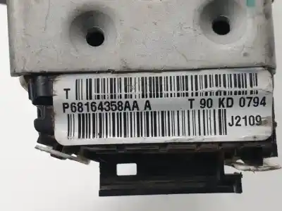 Автозапчастина б/у замок передній праві двері для jeep cherokee (kl) ebt посилання на oem iam p68164358aa  