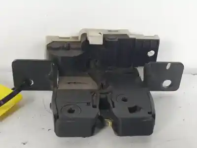 Second-hand car spare part trunk lock for renault clio iii d4fd7 oem iam references 8200076240e  