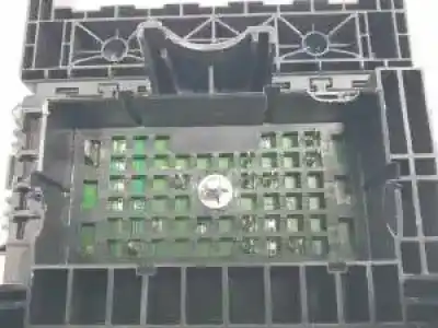 Автозапчасти б/у блок реле/предохранителей за jeep cherokee (kl) ebt ссылки oem iam 68193002af  