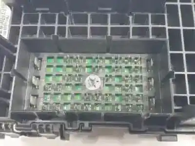 Автозапчасти б/у блок реле/предохранителей за jeep cherokee (kl) ebt ссылки oem iam 68193002af  