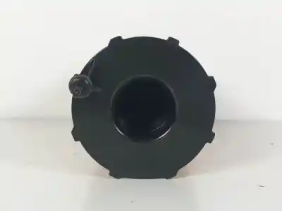 Автозапчастина б/у масляний фільтр для land rover range rover iii (l322) 3.0 d 4x4 посилання на oem iam l977  