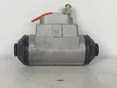 Second-hand car spare part wheel brake cylinder for kia carnival ii j3 oem iam references adg04453  