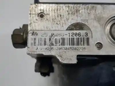 Pezzo di ricambio per auto di seconda mano abs per chrysler voyager (rg) enr riferimenti oem iam p04721522ac  00403064e000