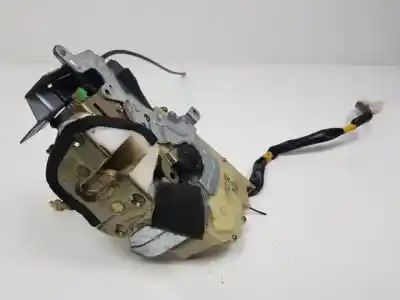 Автозапчасти б/у замок левой передней двери за toyota yaris (ncp1/nlp1/scp1) 1szfe ссылки oem iam 