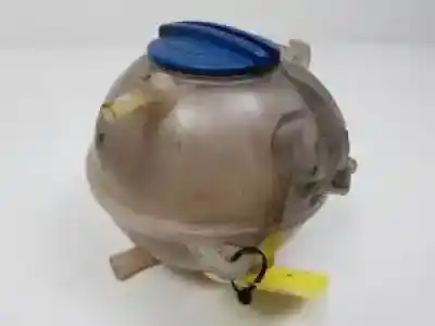 Second-hand car spare part coolant expansion tank for volkswagen golf vi (5k1) cayc oem iam references 1k0121407a
