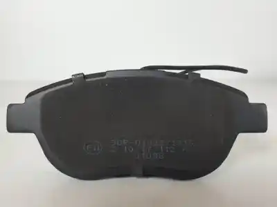 Peça sobressalente para automóvel em segunda mão pastilhas para travão por fiat i doblò (119) 199a2000 referências oem iam adb11038  