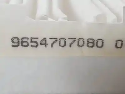 Peça sobressalente para automóvel em segunda mão filtro de ar por citroen c3 8hx referências oem iam 6447nt  