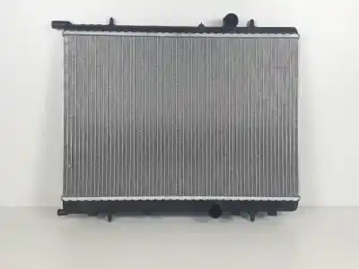 Pezzo di ricambio per auto di seconda mano Radiatore D Acqua per PEUGEOT 206 BERLINA RFN Riferimenti OEM IAM 1330F4  