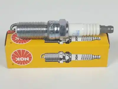 Автозапчастина б/у свічка розжарювання для FORD FIESTA (CCN) SNJA Посилання на OEM IAM TR5B13  