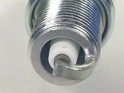 Автозапчастина б/у свічка розжарювання для renault clio ii fase i (b/cbo) k4j712 посилання на oem iam bkr5ez  