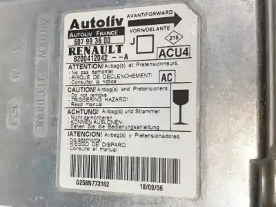 Автозапчастина б/у блок управління подушками безпеки для renault scénic ii (jm0/1_) 2.0 (jm05, jm0u, jm1n, jm1u, jm2v) посилання на oem iam 8200412042a  