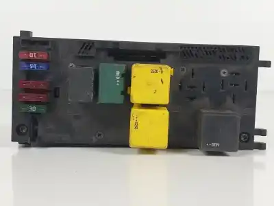 Gebrauchtes Autoersatzteil relais sicherungskasten multifunktionsrelais zum mercedes-benz clase clk (w208) cabrio m111941 oem-iam-referenzen 2085450132  302530