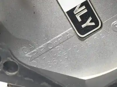 Автозапчастина б/у зовнішній пливний колпак для chrysler voyager (rg) d5 ó vm28 посилання на oem iam 04860572af  