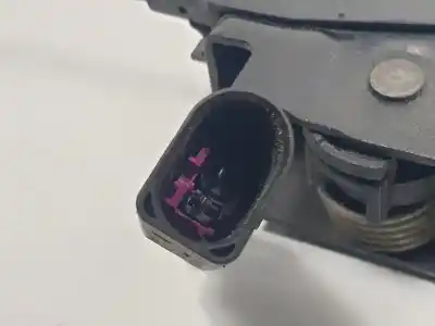 Second-hand car spare part bonnet lock for skoda octavia berlina (1z3) bkc oem iam references   