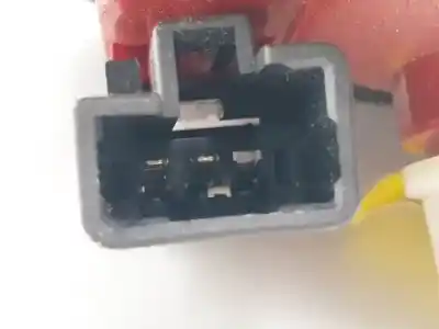 Second-hand car spare part interior left tailgate light for kia opirus (gh) 3.5 oem iam references   