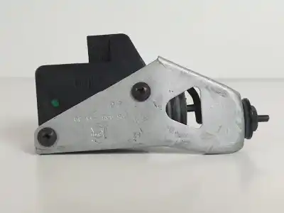Pièce détachée automobile d'occasion moyen pour peugeot 407 4ht références oem iam 661520 9643826880 