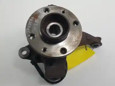 Second-hand car spare part front left knuckle for dacia sandero b4dg4 oem iam references 