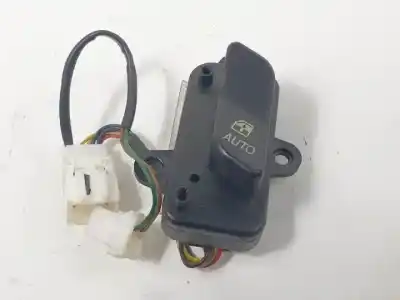 Peça sobressalente para automóvel em segunda mão botão / interruptor elevador vidro traseiro direito por kia opirus (gh) 3.5 referências oem iam 621w04730