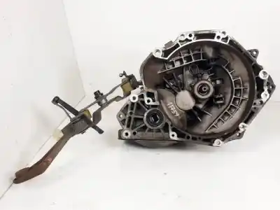 İkinci el araba yedek parçası VITES KUTUSU için OPEL CORSA C  OEM IAM referansları 55355489  5 VEL