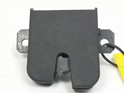 Peça sobressalente para automóvel em segunda mão fechadura do mala por volkswagen golf iv berlina (1j1) agr referências oem iam 1j6827505e