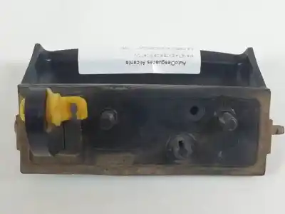 Second-hand car spare part tailgate back door handle for kia carnival d/j3 oem iam references   