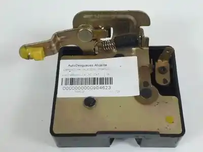 Second-hand car spare part trunk lock for kia carnival d/j3 oem iam references   