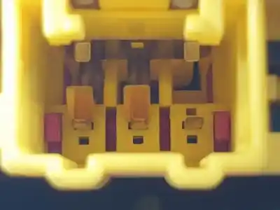 Автозапчастина б/у передня права подушка безопасности для skoda fabia (6y2/6y3) asz посилання на oem iam 6q0880204f  565167906k