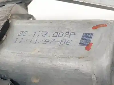 Автозапчастина б/у регулятор переднього правого скла для alfa romeo 146 (930_) 2.0 16v t.s. (930.b5) посилання на oem iam 32173002p  