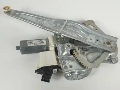 Tweedehands auto-onderdeel regelaar rechts achterruit: voor toyota corolla (e12) 1.6 16v oem iam-referenties 6983002120  