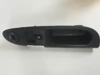 Автозапчасти б/у управление задними правыми стеклами за renault clio ii fase ii (b/cb0) k9k704 ссылки oem iam 8200084005