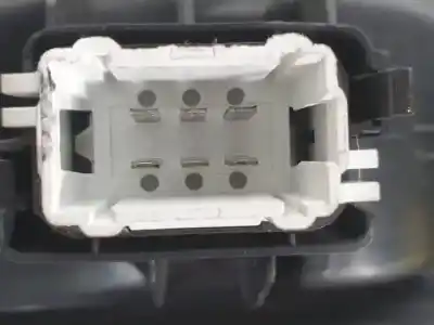 Автозапчасти б/у управление задними правыми стеклами за renault clio ii fase ii (b/cb0) k9k704 ссылки oem iam 8200084005  2316182184
