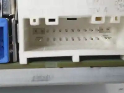 Pezzo di ricambio per auto di seconda mano impianto audio / radio cd per nissan note (e12) 1.5 dci riferimenti oem iam 259153hn1a  9595alcn20a