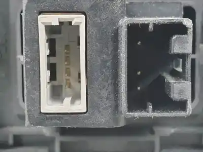 Second-hand car spare part glove compartment for nissan note (e12) 1.5 dci oem iam references 685603vv0a  684003vu0a