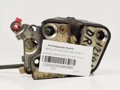 Second-hand car spare part front right door lock for daihatsu feroza (f300/f310) hard top 4x4 oem iam references 