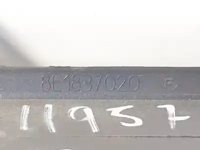 Second-hand car spare part interior left front handle for audi a4 berlina (8e) bfc oem iam references 8e1837020  