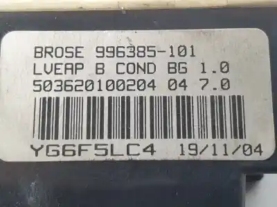 İkinci el araba yedek parçası ön sol cam motoru için citroen c4 coupe 1.6 16v cat (nfu / tu5jp4) oem iam referansları 993385101  