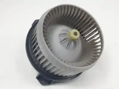 Second-hand car spare part heating fan for toyota rav 4 (a3) 2adfhv oem iam references 2727008044
