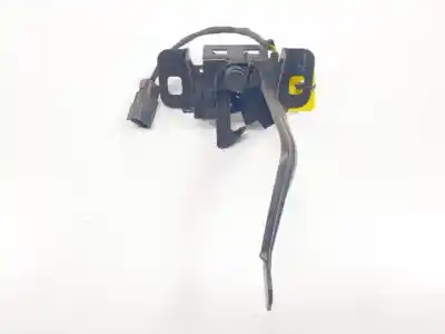 Second-hand car spare part bonnet lock for opel mokka a17dts oem iam references 95182353