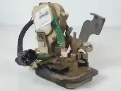 Second-hand car spare part left front door lock for kia sorento (bl) d4cb oem iam references   