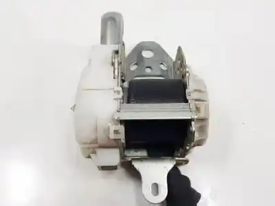 Second-hand car spare part front right seat belt for toyota rav 4 (a3) 2adfhv oem iam references 7q1410p  