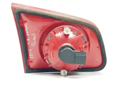 Автозапчасти б/у внутренний правый задний фонарь за volkswagen passat variant (3c5) bmp ссылки oem iam zsb3c9945094  