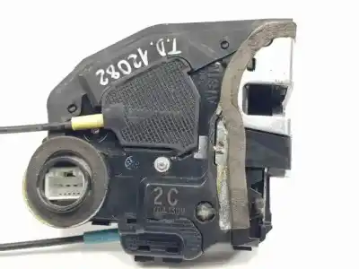 Автозапчасти б/у замок задней правой двери за toyota rav 4 (a3) 2adfhv ссылки oem iam 7041309  