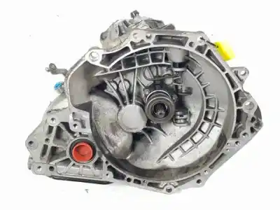 Second-hand car spare part GEARBOX for OPEL CORSA C  OEM IAM references 90400209  5 VEL