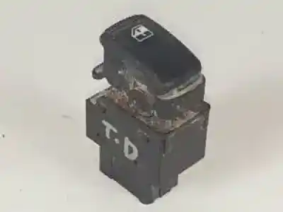 Peça sobressalente para automóvel em segunda mão botão / interruptor elevador vidro traseiro direito por kia sorento (bl) d4cb referências oem iam 