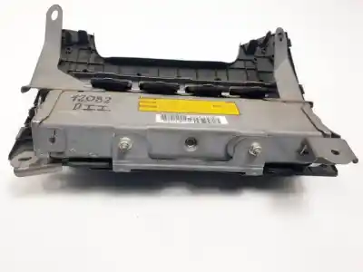 Автозапчасти б/у передняя левая подушка безопасности за toyota rav 4 (a3) 2adfhv ссылки oem iam 302244107m36  