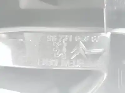Автозапчасти б/у внутренний правый задний фонарь за citroen c4 picasso d-9hr ссылки oem iam 9673164980  