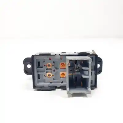 Автозапчасти б/у выключатель переднего правого окна за ssangyong tivoli 173910 ссылки oem iam 8585035000  