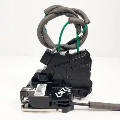 Автозапчасти б/у замок задней левой двери за ssangyong tivoli 173910 ссылки oem iam 7131035001  